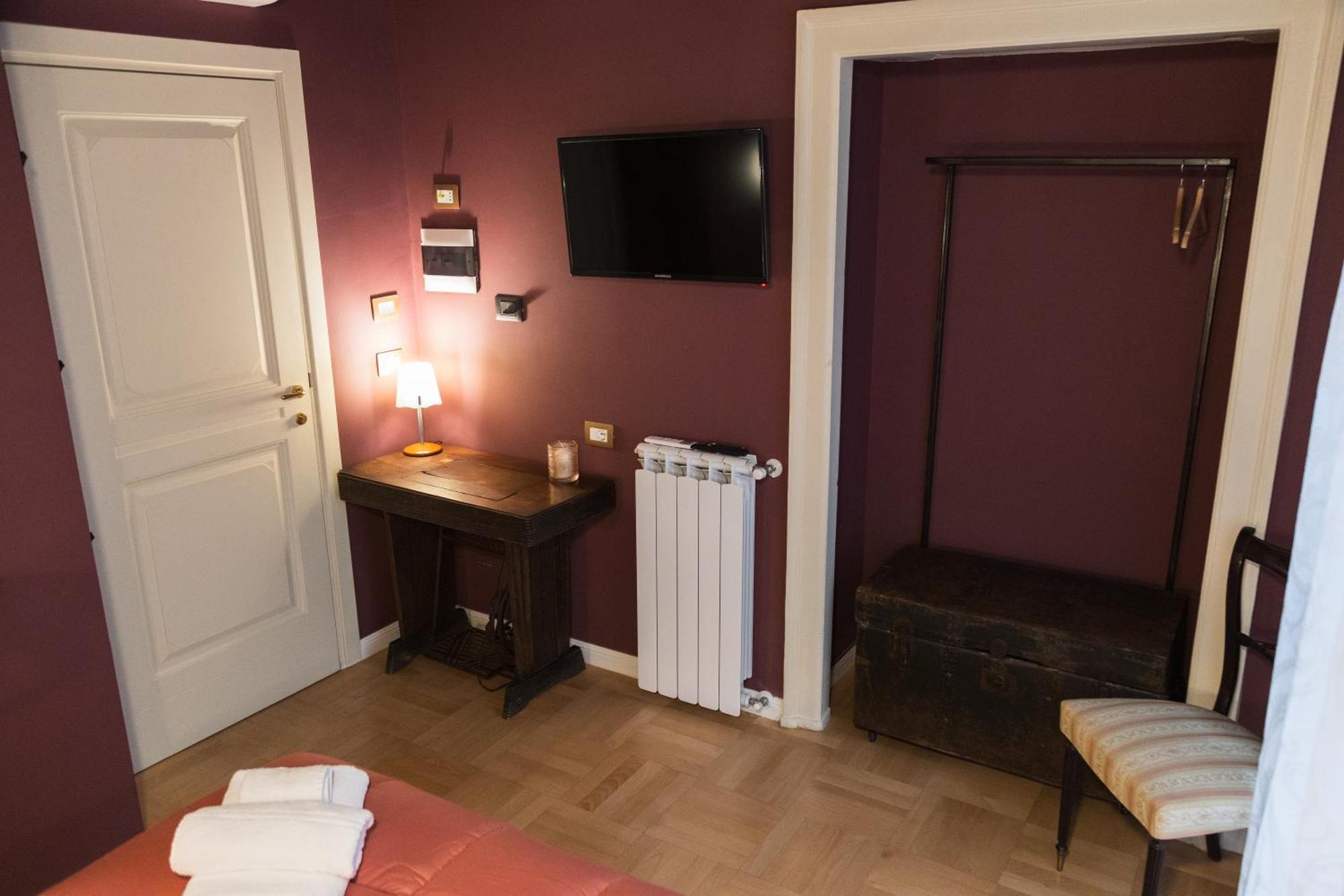I Leoni Di Rosaroll Bed & Breakfast Naples Exterior photo